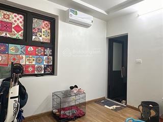 Chính chủ cần bán căn chung cư ruby3 lô góc nội thất cơ bản.dt70m2,3 ngủ,2vs.