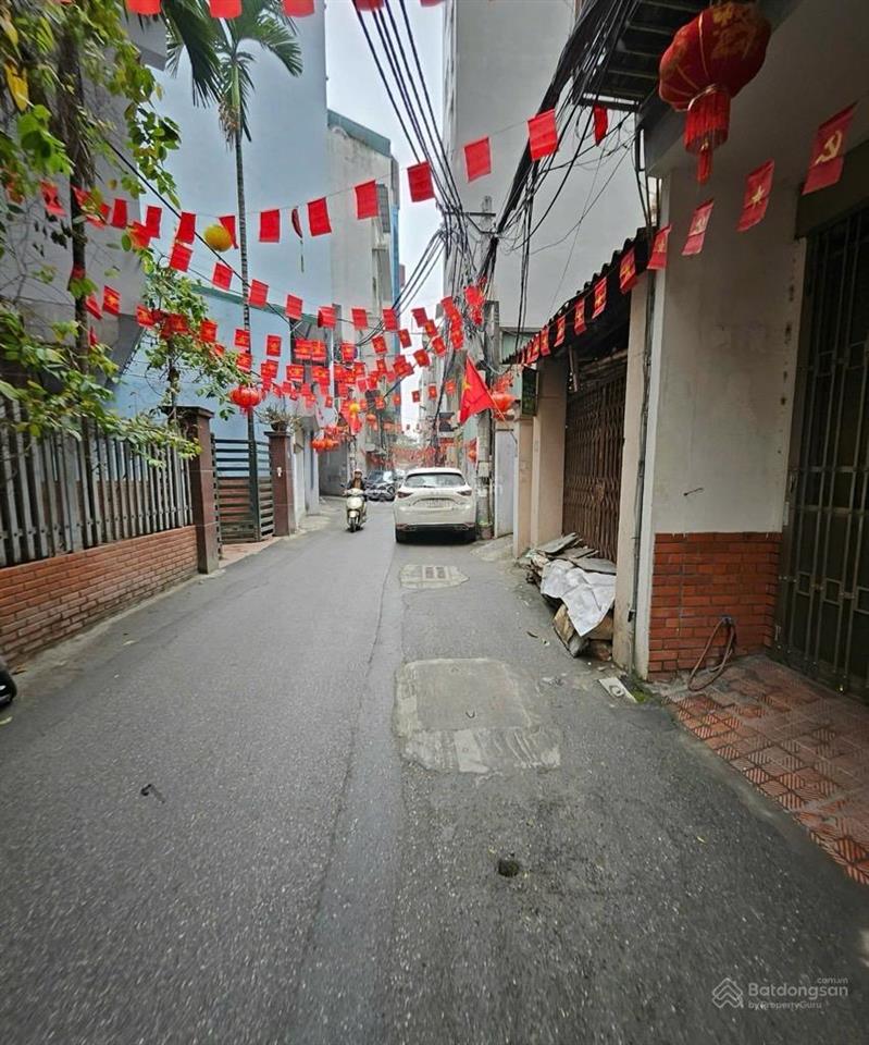 Bán toà nhà chung cư mini 26 phòng full nội thất thang máy oto tránh dt130m2, mt8.9m.7 tầng.