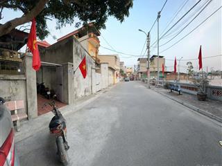 Bán đất mặt đường nguyễn bình  đường 3 xe tải tránh  trước mặt công viên vỉa hè 1m. dt220m2