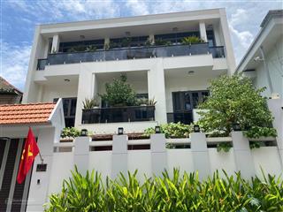 Bán nhà bình thạnh 69 nguyễn gia trí, vòng xoay hàng xanh  9x20(180m2)  hđt 60tr  hẻm xe hơi 6m