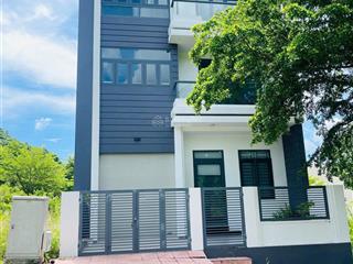 Bán lô đất biệt thự đẹp kđt hoàng phú nha trang đường rộng 8m, ô tô tránh, sát biển chỉ từ 26tr/m2