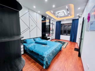 Bán nhà phố nghĩa tân, một nhà ra phố, ô tô, nhà mới ở ngay, ô chờ thang máy, kinh doanh, 60m2*5t