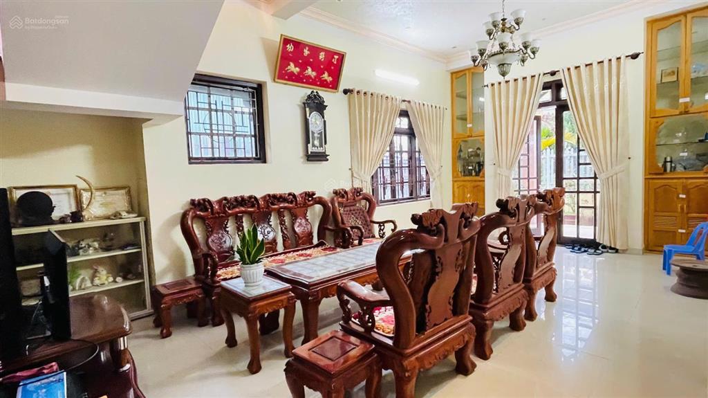 Giá quá tốt villa mặt tiền đường lớn  228m2  15 tỷ đường ngô quyền, đà lạt  đường rộng thoáng