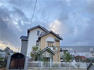 Chính chủ gửi bán  biệt thự 200m² nam hồ đà lạt  giá 11.5 tỷ, sổ hồng