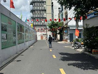 Bán nhà đường 10m thông luỹ bán bích (6,1m x 17m), nhà 1 trệt 1 lầu