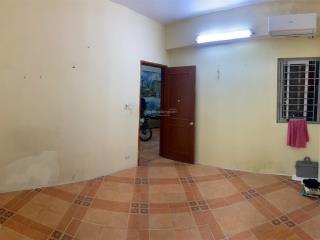 Cho thuê căn hộ cc 282 lĩnh nam hoàng mai, 9 triệu, 93m2. 3pn  2wc