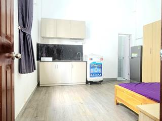 Phòng 45m2 bancong & cửa sổ máy giặt riêng siêu sáng siêu to