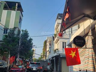 Bán gấp nhà mặt phố đường hải hồ, gần chợ đống đa, cầu thuận phước, new phương đông
