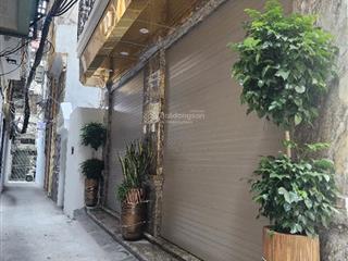 Bán gấp lô góc 40m2, 5t, mt 3.6m, giá 7 tỷ dương văn bé, hai bà trưng 0947 913 ***