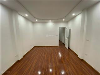Bán gấp lô góc 30m2, 5t, mt 4m, giá nhỉnh 6tỷ, minh khai, hai bà trưng 0947 913 ***