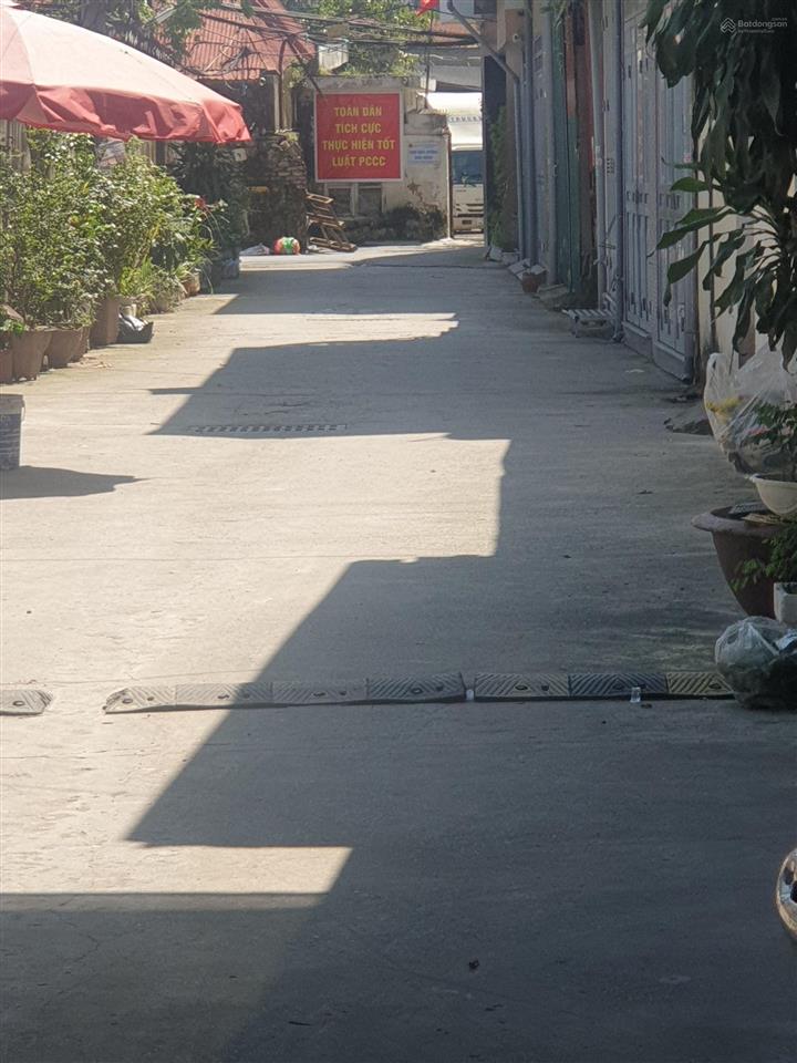 Bán gấp nhà dt 37m 5 tầng mt 3,9m giá 8ty dương văn bé hai bà trưng, 0947 913 ***