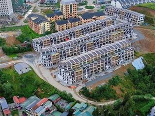 Bán nhà khu tây bắc đường t1, sapa nhà xây thô 3 tầng 1 tum, hoàn thiện mặt ngoài