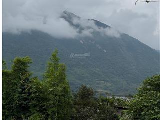 Đất đẹp mường hoa có nhà sàn sẵn 1.000m (trong đó 200m thổ cư) có sẵn nhà sàn gỗ