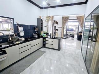 Nhà mới đẹp  2 mặt tiền dt 6m x 22m nở hậu full thổ  p. lộc sơn  gần bờ hồ  giá tốt 2.6 tỷ