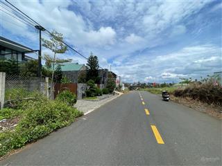 Đất bảo lộc  mặt tiền đường nguyễn trãi  phường 2  diện tích 520m2 (10x50m) sẵn 200m2 thổ cư