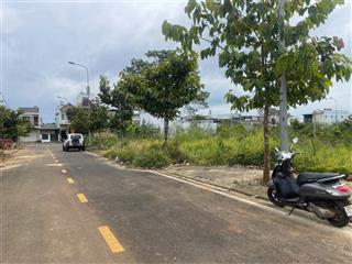 Đất bảo lộc trung tâm hà giang phường 1  dt 4mx17m full thổ cư đường 2 oto né nhau thích hợp kd