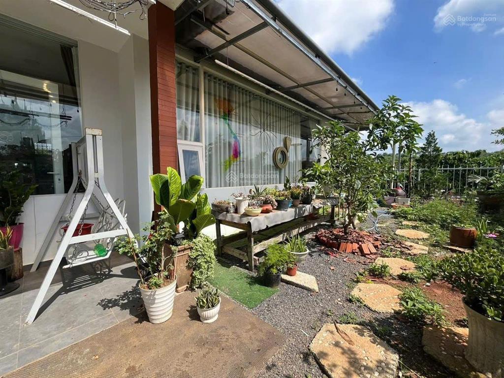 Homestay bảo lộc  view núi đại bình  dt 619m2 (13mx46m) sẵn285m thổ cư hẻm oto thông