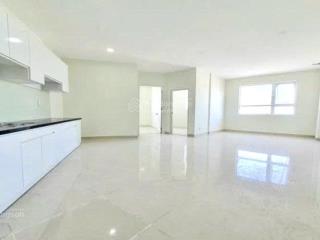 Cần bán gấp căn hộ bàu cát ii lô thang máy 3pn 2wc 94m2   0707 913 ***