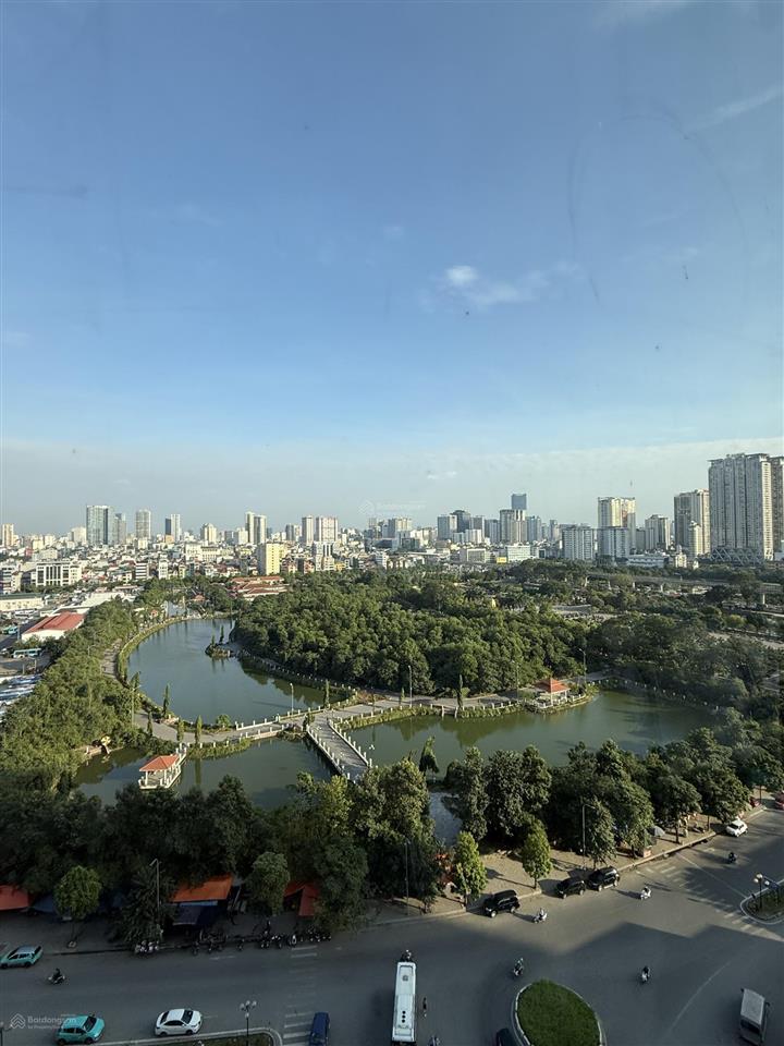 Bán sàn thuơng mại văn phòng hạng a  rox tower goldmark city  hồ tùng mậu. giá niêm yết 5x tr/m2