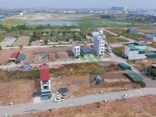 Cho thuê nhà 200m2 đối diện kcn quang châu, sát đường gom tại việt yên, bắc giang giá 13,5 triệu