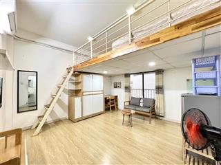 Duplex view thoáng, 2 không gian ngủ, full nội thất ngay vòng xoay dân chủ