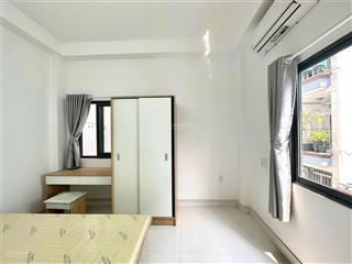 Trống sẵn căn studio cửa sổ thoáng, giá siêu hời, cạnh vòng xoay dân chủ