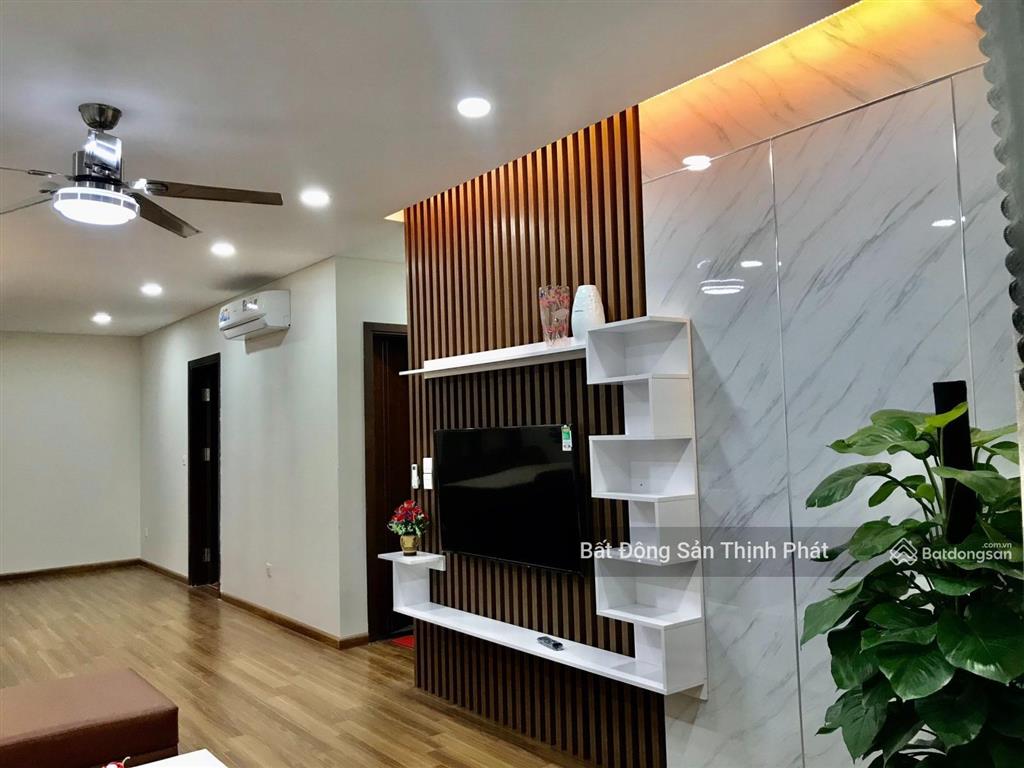 Cho thuê căn hộ cao cấp bohemia lê văn thiêm, 130m2, 2 pn full đồ đẹp giá chỉ 18 triệu/th