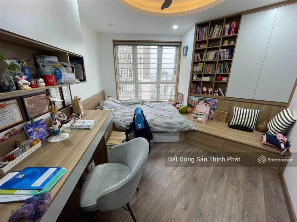 Chính chủ cho thuê n04 hoàng đạo thuý, 3 ngủ, đầy đủ nội thất, giá chỉ 23 tr/tháng.  0773 923 ***