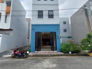 Bán nhà siêu đẹp, 3 tầng, full nội thất, xe hơi vào nhà, long thuận, phường long phước, quận 9