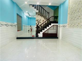 Bán nhà 5x14m 1 trệt 2 lầu st 3pn 5wc hxh nguyễn sơn  tân phú