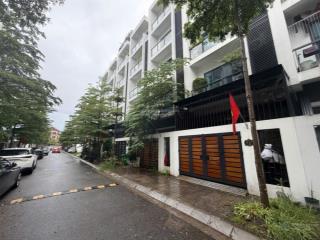 Bán gấp căn liền kề phú diễn, hồ tùng mậu  sẵn sổ giao dịch ngay   0876 246 ***