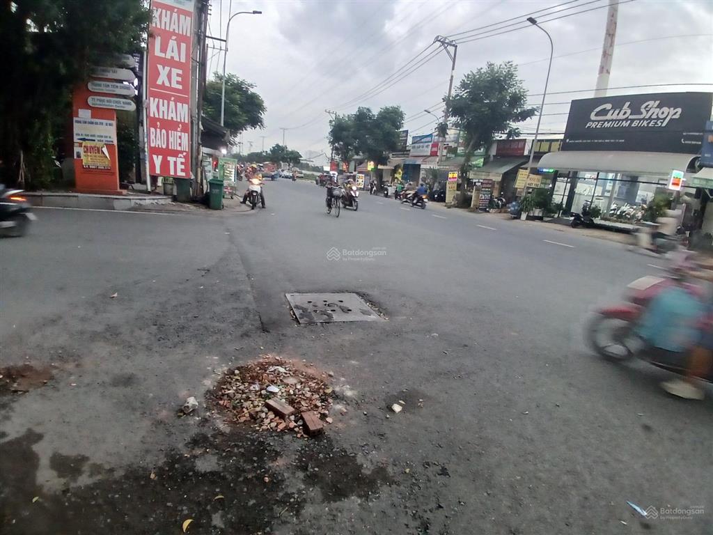 Bán 2 căn nhà 4449/5b và 4449/7 nguyễn cửu phú tân tạo a bình tân