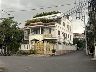 Bán nhà mt quốc hương nối dài p.thảo điền,q2 dt22x 23m( 617m2) được xây cao hầm 6 tầng giá 122 tỷ