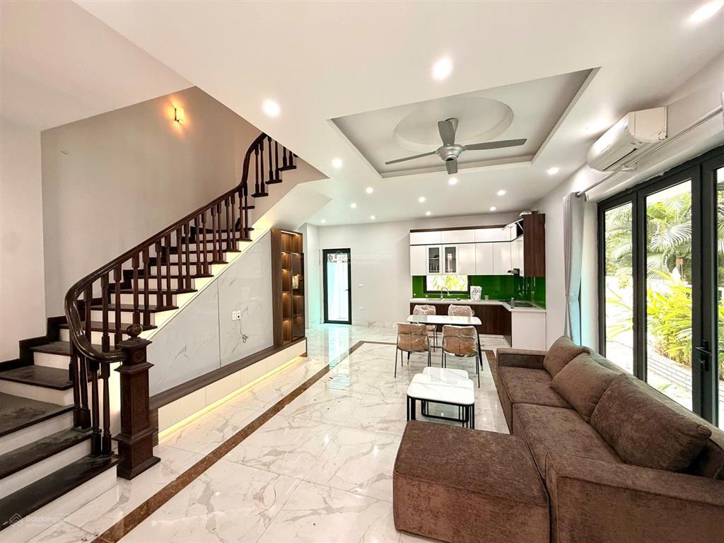 Hàng hiếm! siêu phẩm căn góc hoa hậu 120m2  8m mặt tiền  chính giữa trung tâm khu đô thị beomes