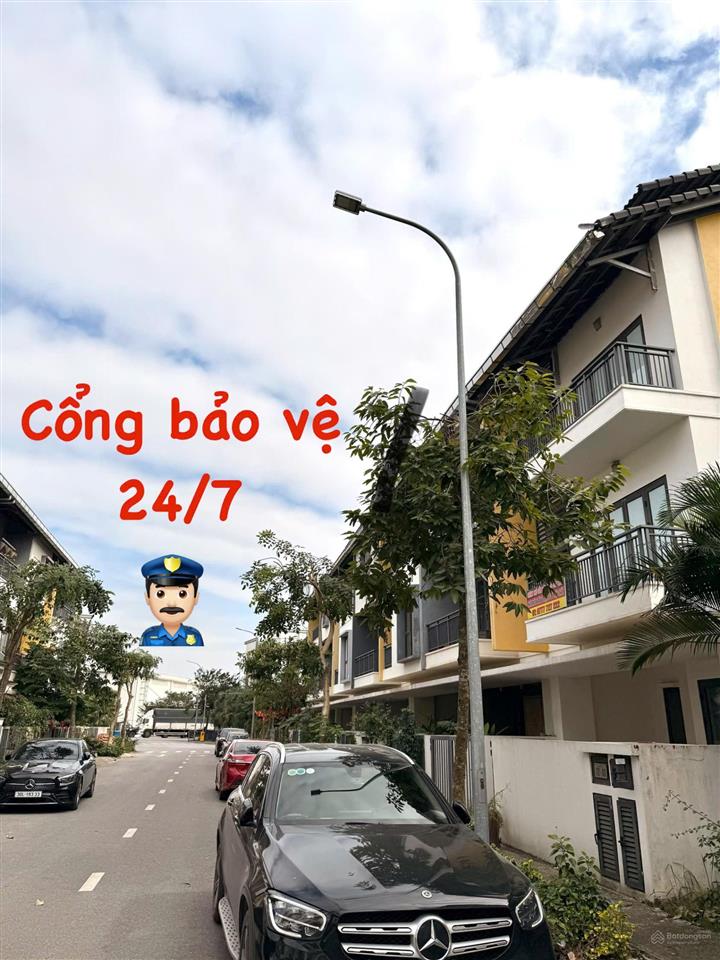Hàng hiếm! siêu phẩm căn góc hoa hậu 120m2  8m mặt tiền  chính giữa trung tâm khu đô thị beomes