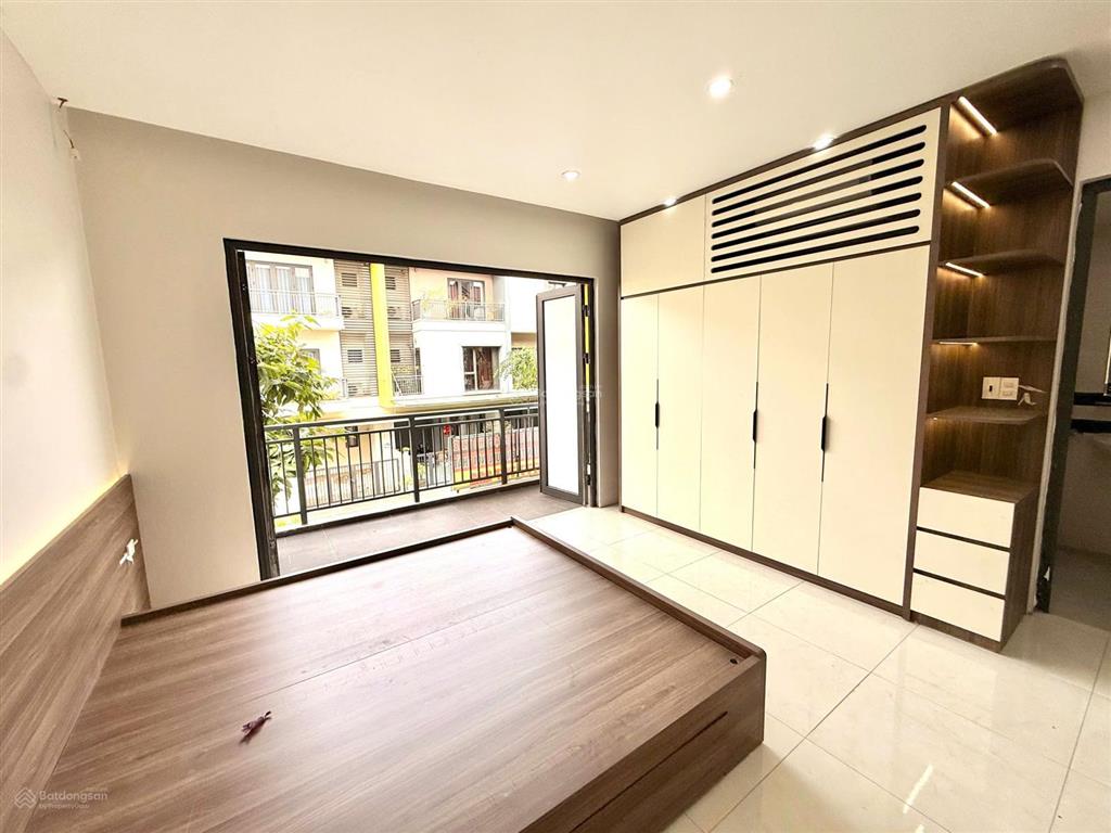 Hàng hiếm! siêu phẩm căn góc hoa hậu 120m2  8m mặt tiền  chính giữa trung tâm khu đô thị beomes
