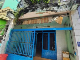 Bán gấp căn nhà dt đẹp 73.3 m2, bề ngang tốt, ngay cư xá ngân hàng, quận 7, chỉ nhỉnh nhẹ 5 tỷ