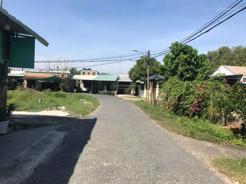 Bán nhanh lô đất thổ mặt tiền nhựa tại ngay khu dân cư phước thạnh, 730 triệu, 93 m2