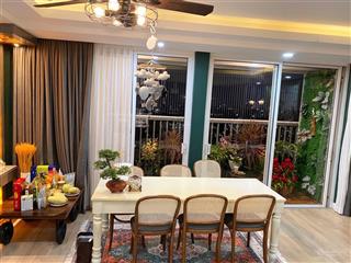 Bán căn góc 2pn có hợp đồng mua bán full nội thất gần sân bay