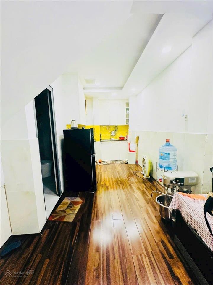 Hxh 285 cách mạng tháng 8 quận 10  42m2 ngang 3m6 3 tầng  ở kinh doanh  9 tỷ 1