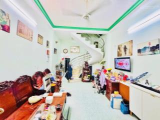 Gấp bán  1 đời chủ  cmt8 q10  44m2 ngang 4m trục thẳng ra mặt tiền  chỉ 7 tỷ 1