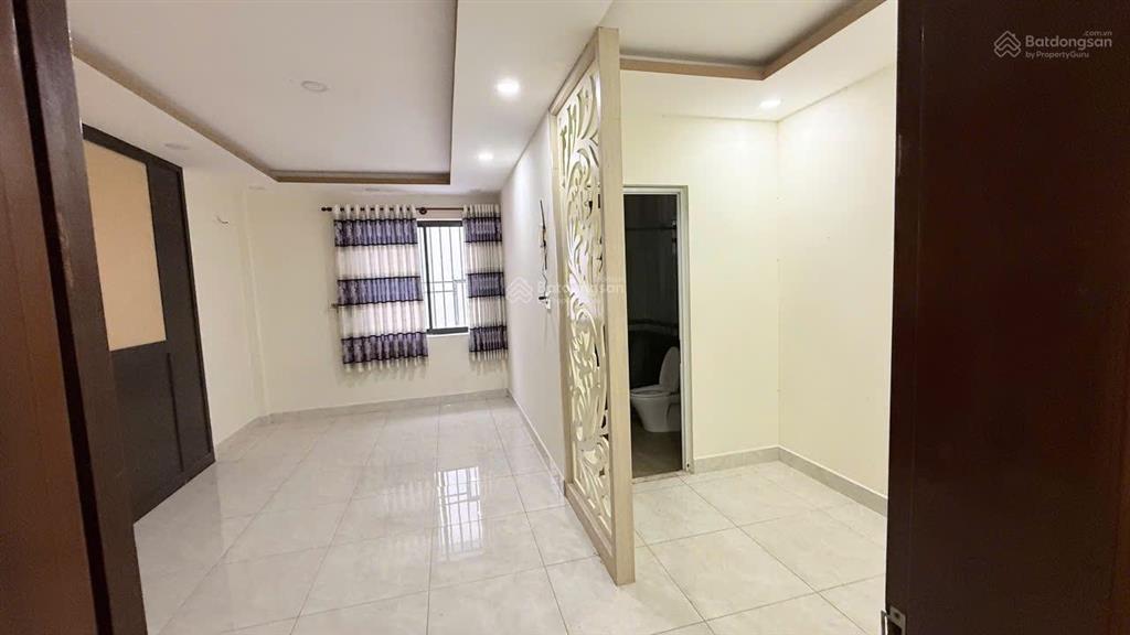 Cho thuê chdv, nhà ở trong kđt vạn phúc 1pn 40m² (6.5tr)