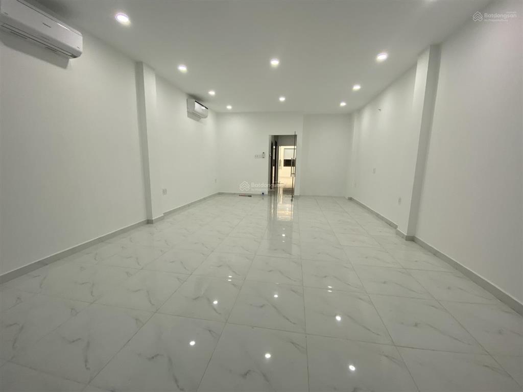 Văn phòng kđt vạn phúc 3tr 12m2, 5tr 25m2, 8tr 50m2, 1012tr 100m2