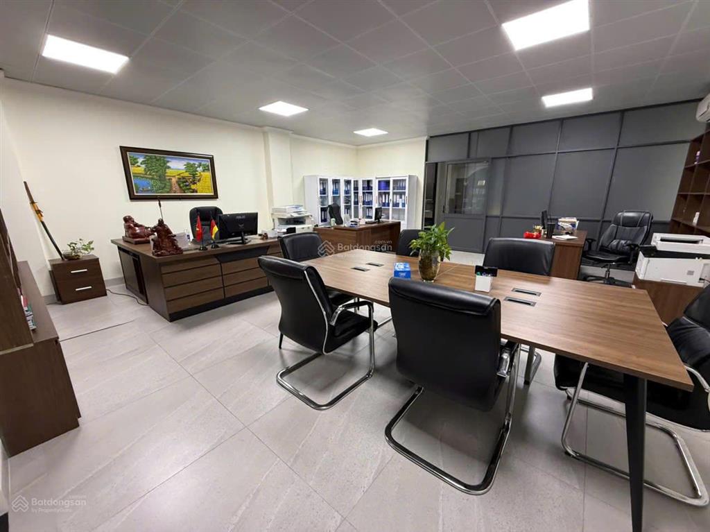 Văn phòng kđt vạn phúc 7tr 30m2