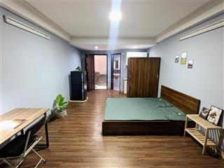 Phòng trệt ngay đối diện vinhome central park, metro văn thánh
