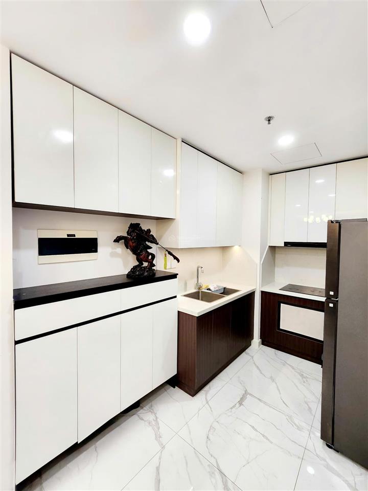 Bán gấp oft 85m2 full nt sunshine sky city q7,2pn+1p lv.view cầu phú mỹ.giá tốt nhất dự án 4,2tỷ