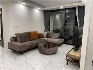Bán căn 102m2 3pn sunshine sky city q7. full nt.giá bán 6 tỷ 3 bao thuế phí.còn thương lượng