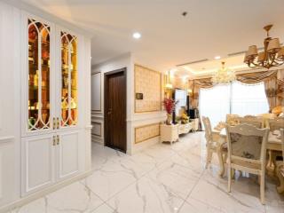 Bán căn góc 2pn 73m2 sunshine sky city q7.tầng cao.nhà full nt.giá bán 5,5 tỷ bao thuế phí
