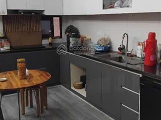 Phạm văn đồng  65m  5 tầng  9 phòng  mới đẹp  sát phố  dòng tiền siêu khủng  18 tỷ (tl152562)