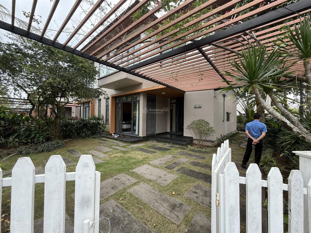 Bán nhanh nhà phố vườn 1 trệt 1 lầu ngay ql13 chỉ 2,1 tỷ/5x20m